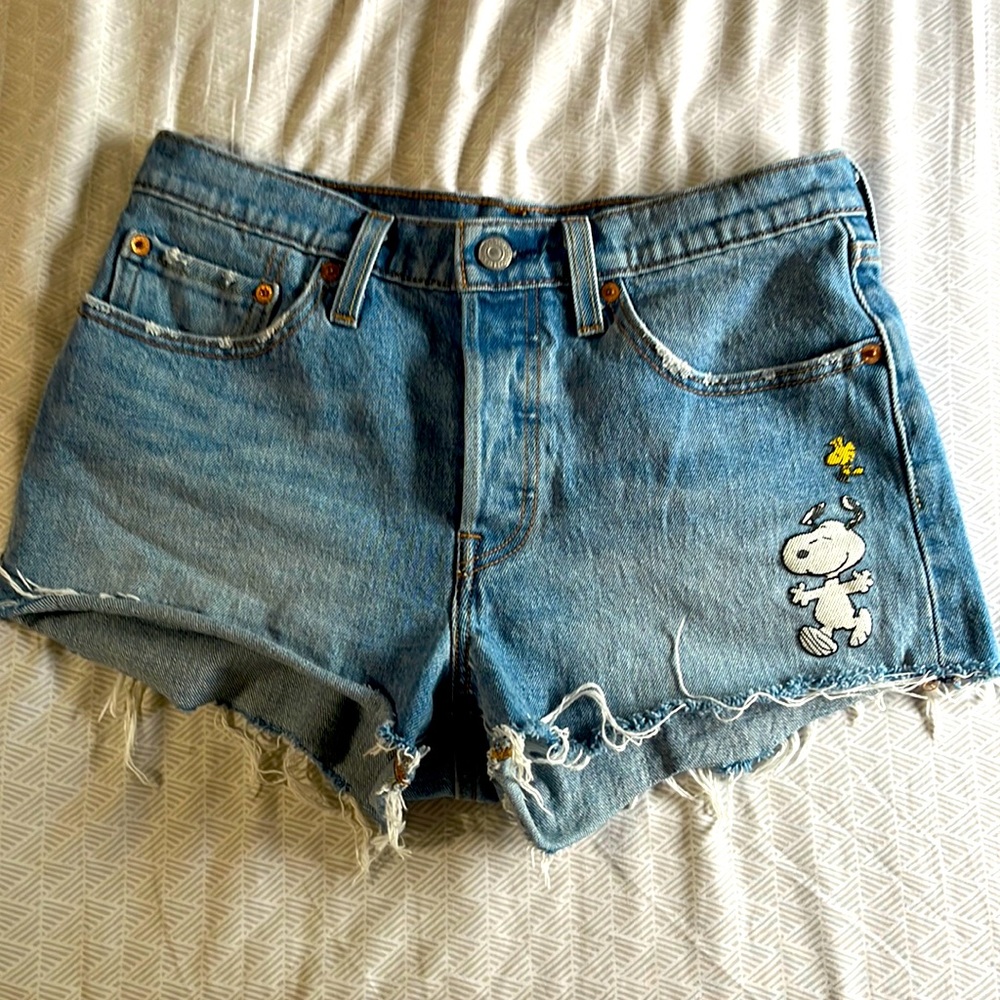 Levis X Snoopy 501 denim shorts